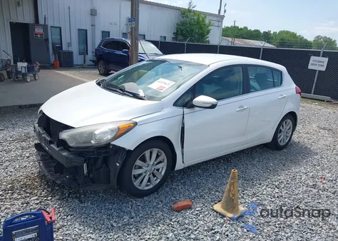 2015 Kia Forte Ex z USA, uszkodzony, nr VIN KNAFX5A84F5352837